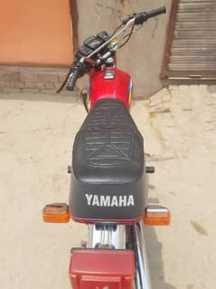 Yamaha Royal YB100