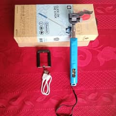 Colewort Bluetooth Selfie Stick (Officially Lincenced) by Orignal