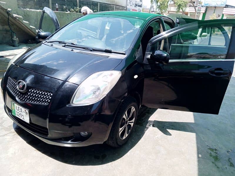 Toyota Vitz 2005 10