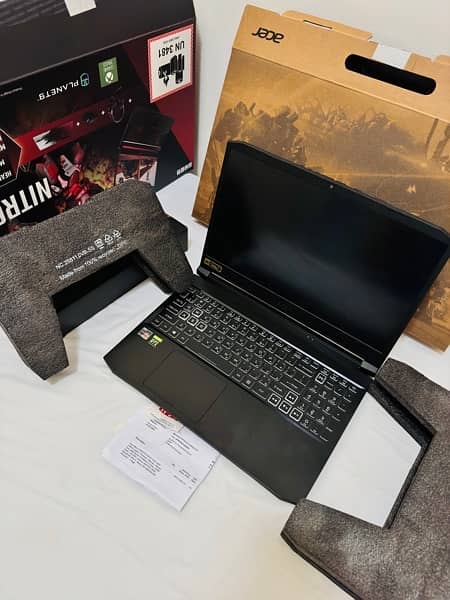 Acer nitro 5 rtx 3080 32GB Ram gaming laptop 3