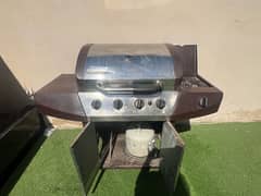 outdoor gas grill with stove