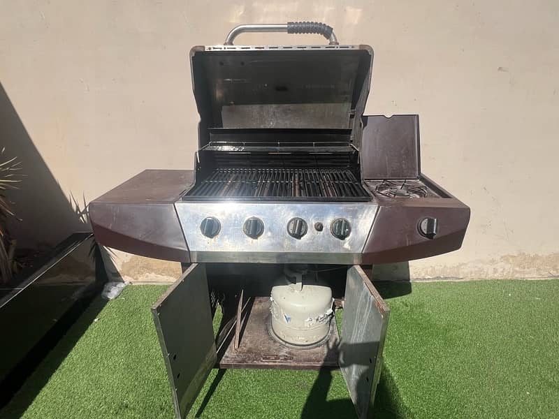 outdoor gas grill with stove 1