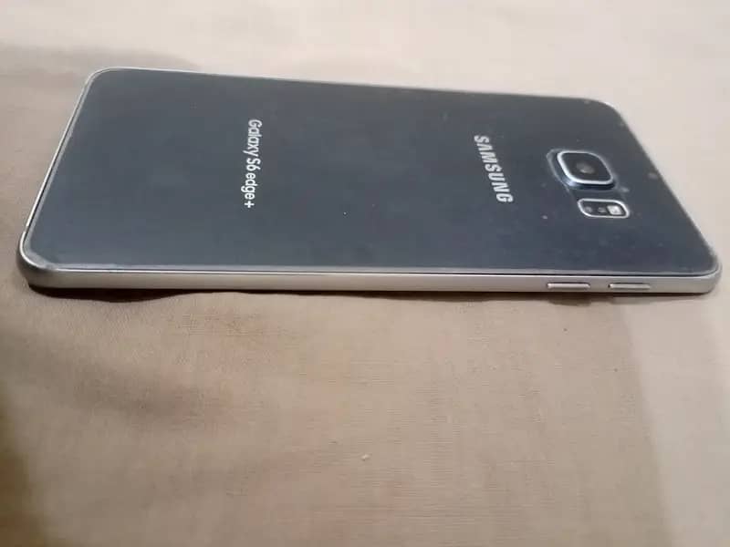 Samsung S6 Edge Plus | 4/64 GB. 1