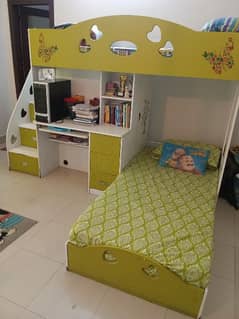 kids bunk bed with matrices