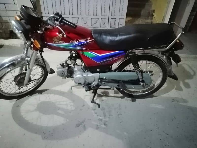 Honda 70 model 2013 3135556477 1