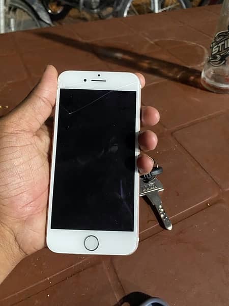 IPHONE 7 128GB Pta Approved 1