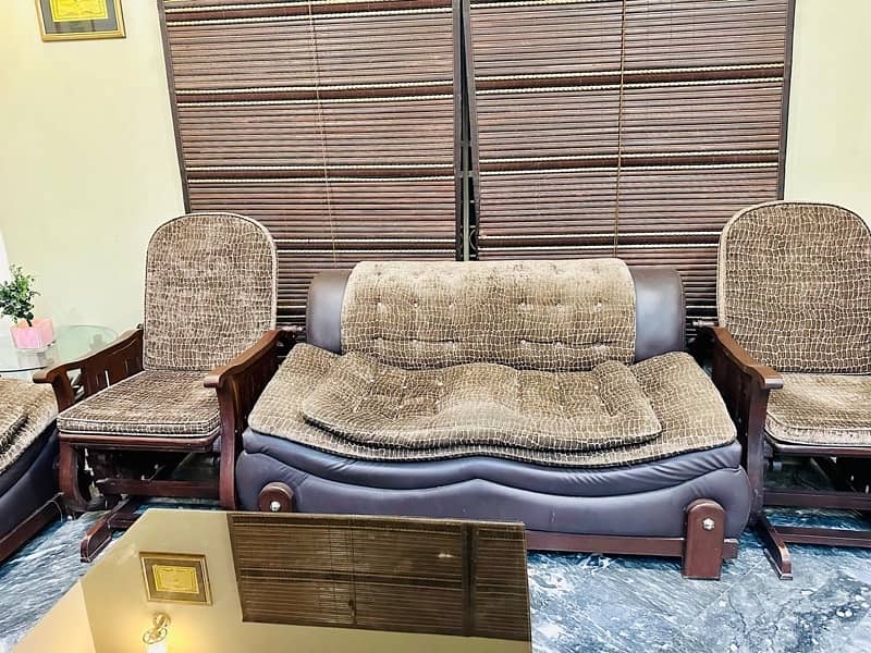 leather 6 seat sofa set in good condition 7