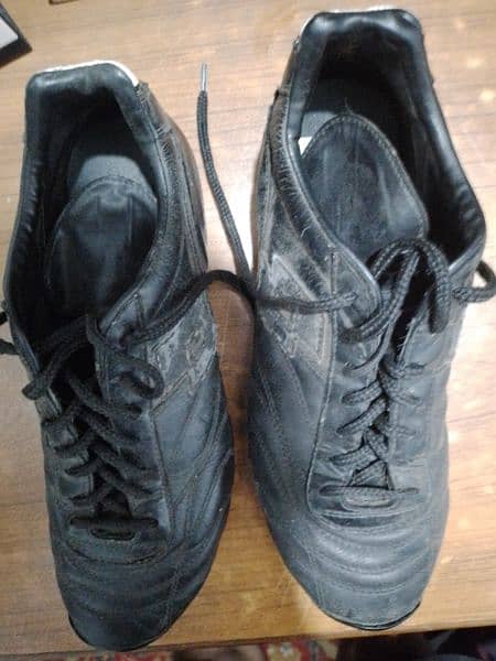 football shoes leather boots 2