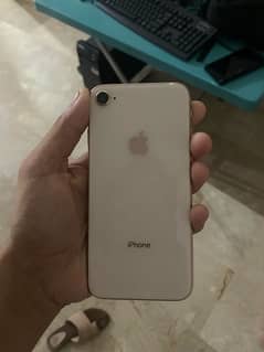 Selling iphone 8 in good condition