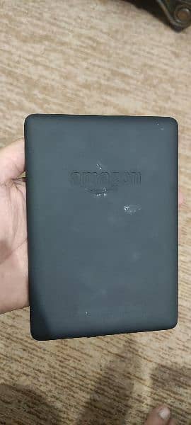 Kindle Paperwhite 10th Generation, Waterproof. Wifi. 8 GB, Almost New 4