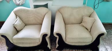 7 seater sofa set perfect condition urgent sell