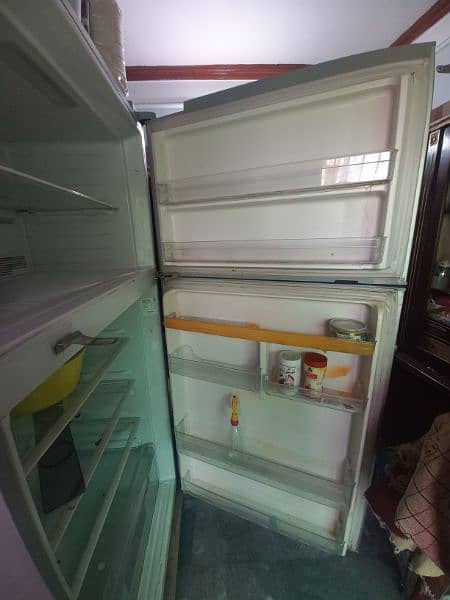 hitachi full size refrigerator inverter dual fan cooling 2