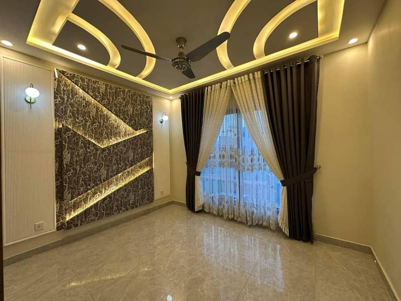 5 Marla Brand New Luxury Sami Furnished Designer House For Sale in BAHRIA Town Lahore 7