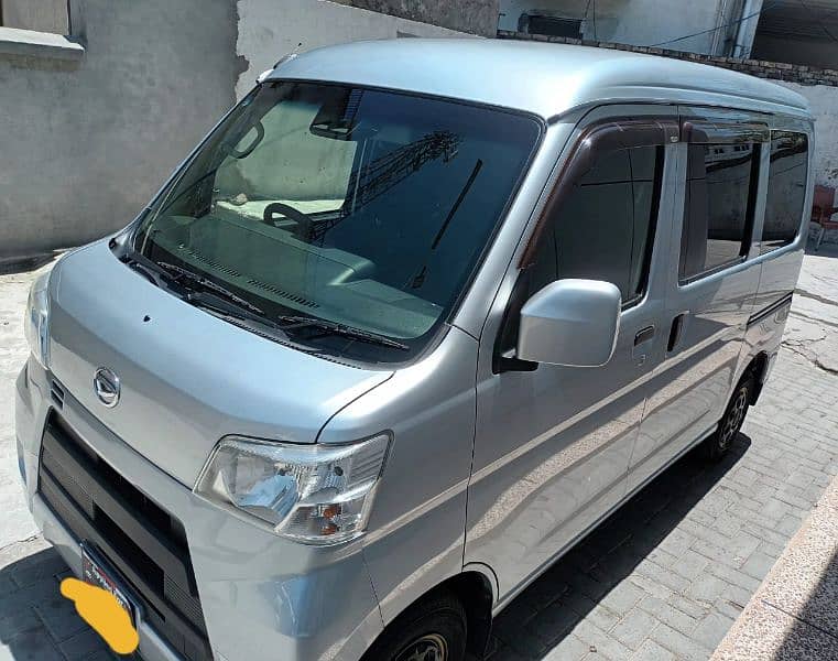 Daihatsu Hijet  cargo turbo 2018 11