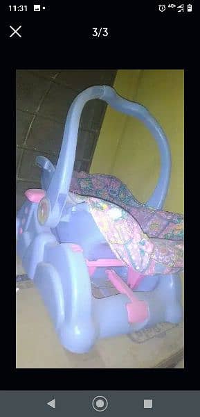 carrycot in good condition 0