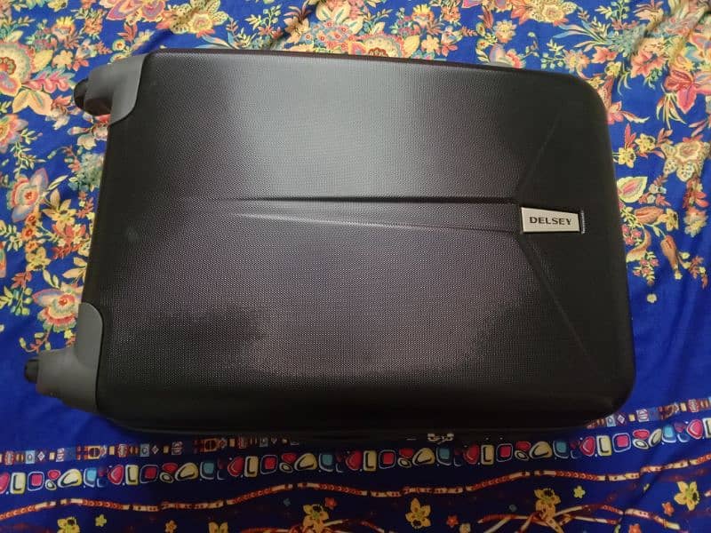 Branded New DELSEY Luggage Bag 4