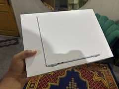 Apple MacBook Air M2 2023, 13' 8gb 256Ssd Silver & Starlight
