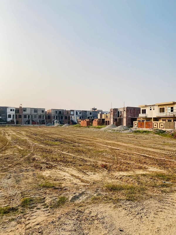 Super Hot Location 5 Marla Plot For Sale In VIP Block Eden Abad Lahore 17