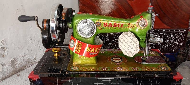 Basit sewing machine,Sewing machine,selaai machine ,stitching machine 4