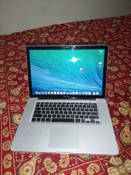 macbook pro 2011 core i7 500gb hdd 1