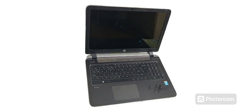 HP Pavilion 15P 0