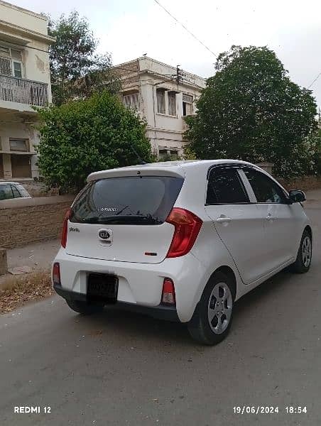 Kia Picanto automatic 2022 6