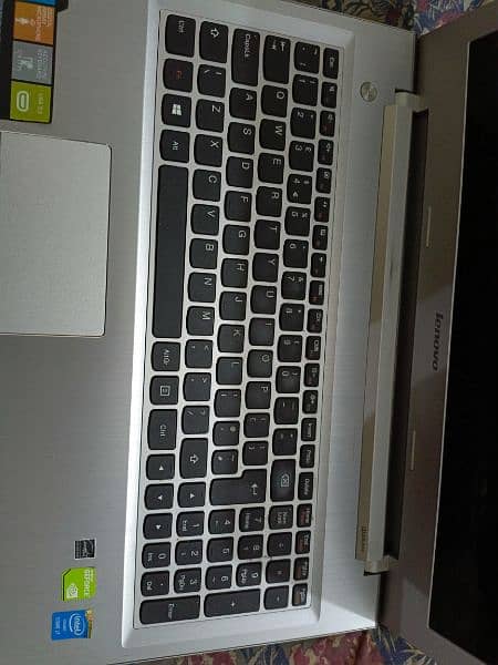 I am selling lenovo laptop with good condition 6