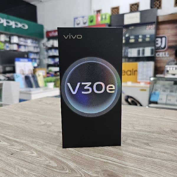 Vivo V30e brand new for sale. 0