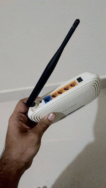Tp Link Single Antenna 100% Working Router 4