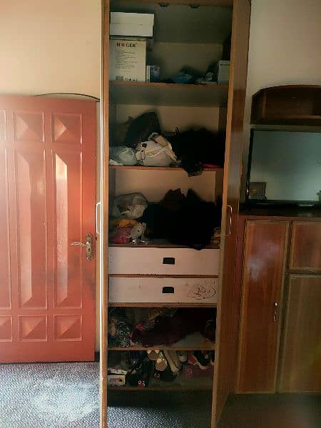 Wardrobe for sale 1