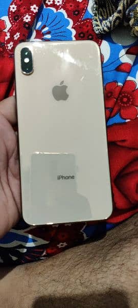 iPhone xsmax 64gb water pak just body glass break Hai 0