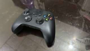 xbox series X controller with box
