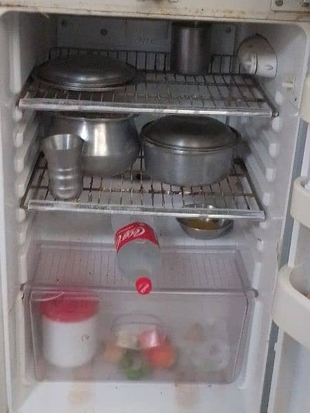 Orient Medium Size fridge And Supply 5