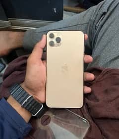 I phone 11 pro max jv 512gb 10/10 condition health 95% water pack10800