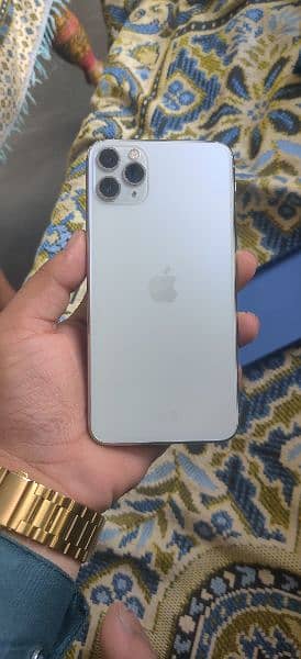 iphone 11 pro max 256 gb pta approved 9