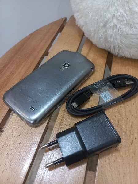 Samsung Beam 2 Projector Smartphone 15