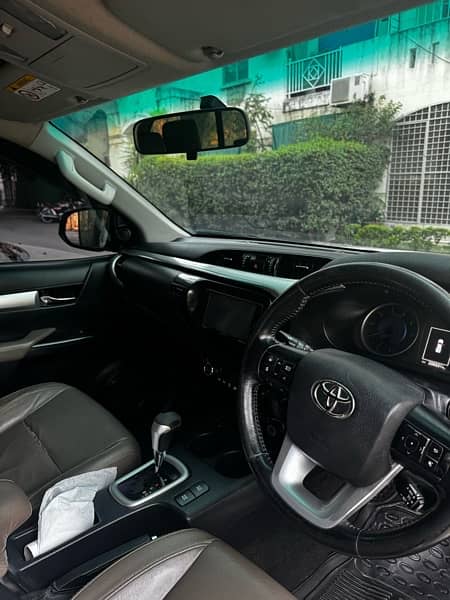 Toyota Hilux 2018 3