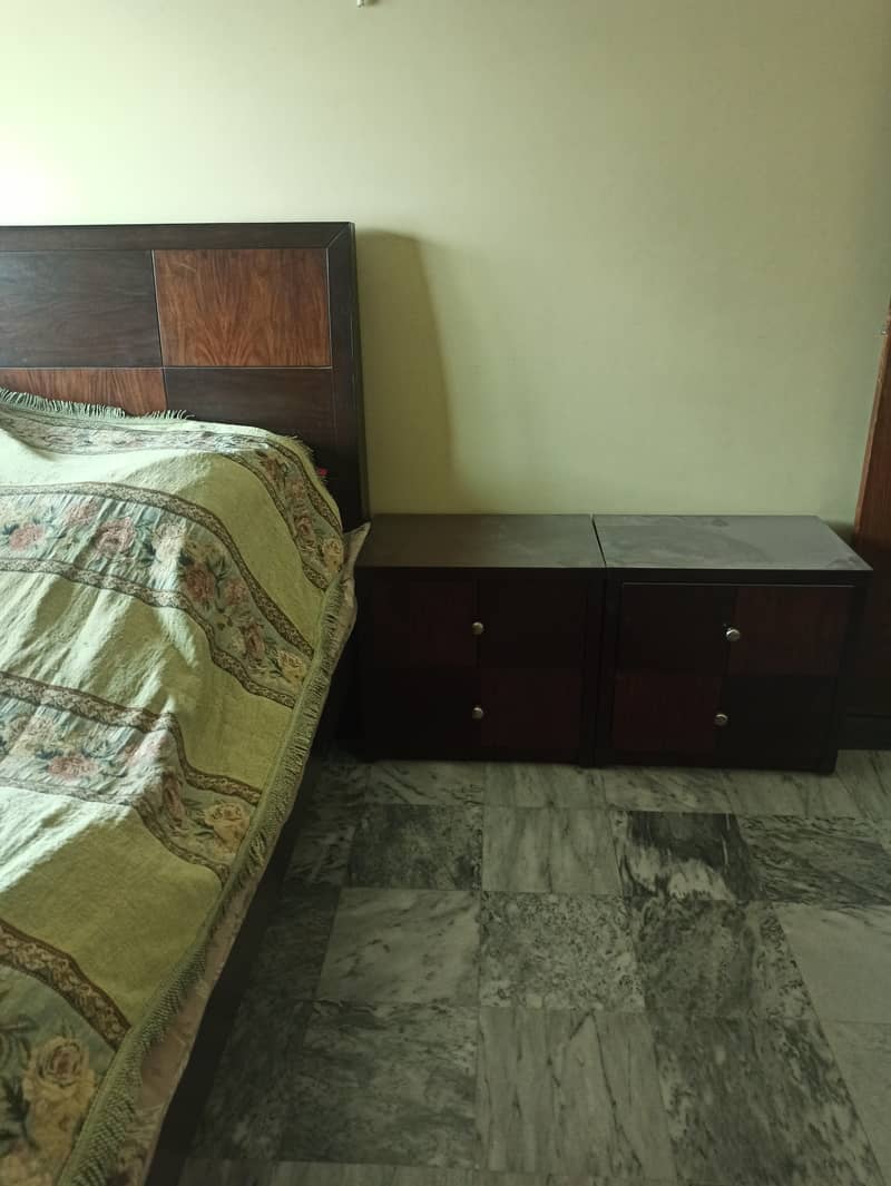 Double Size Bed with Side Tables 1