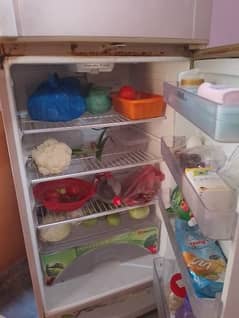 Dawlance full size fridge condition 10/9