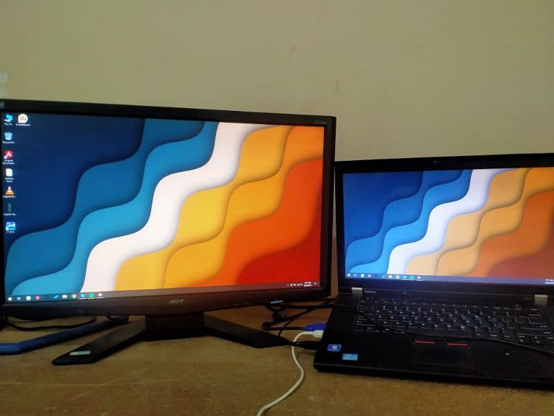 Acer x243HQ LCD Monitor 1