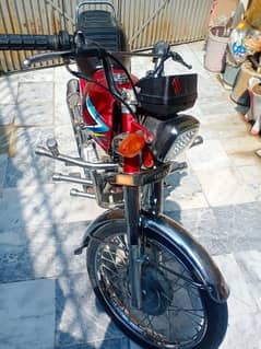 Honda CG 125 2018 modal urgent for sale my WhatsApp 0324=07=73=507