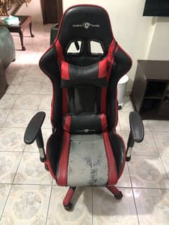gaming chair / office chair