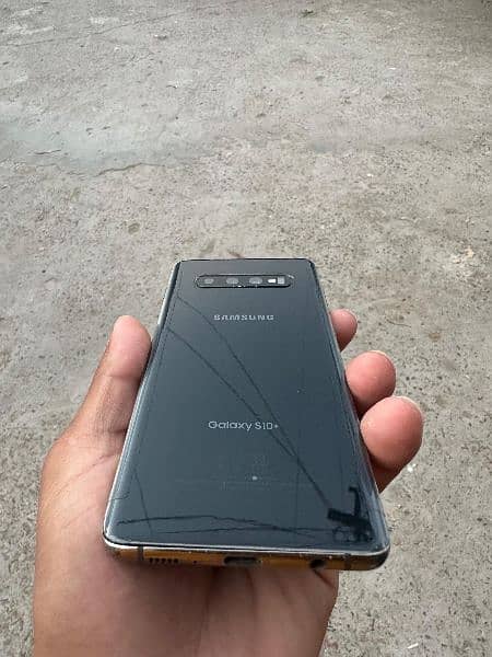 sumsung S10 plus 7