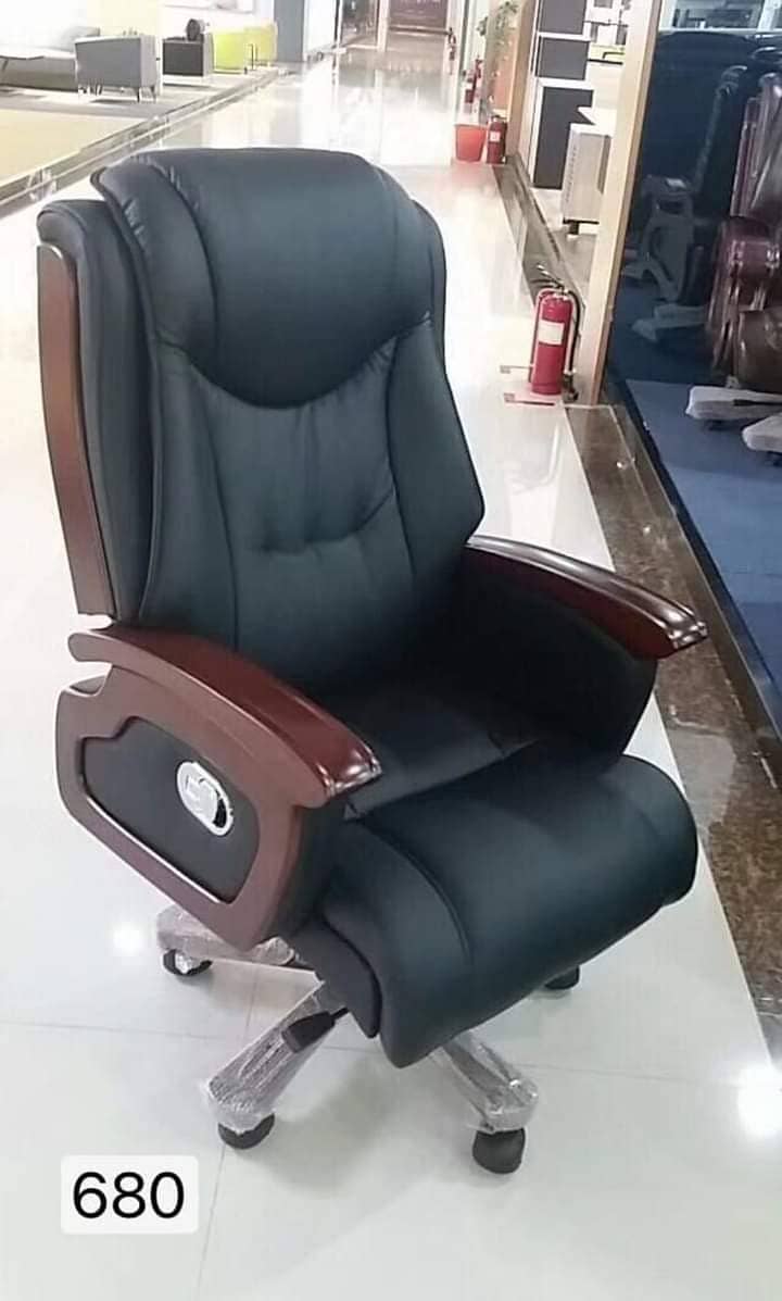auditorium chair/Visitor Chair/Executive Chair/revolving office Chair 18