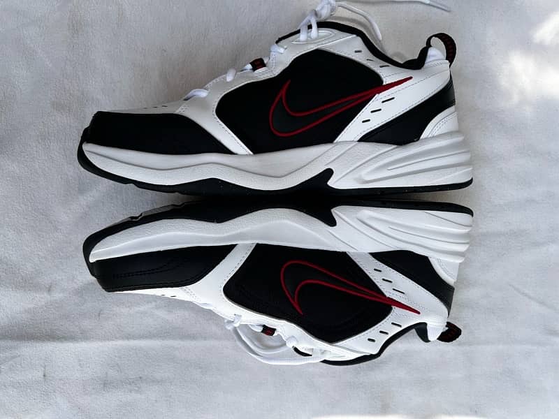 Nike air monarch IV 0