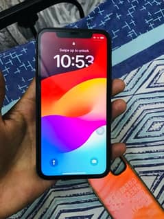 iphone 11  condition new 10 bye 10 helth 96 jv water pack