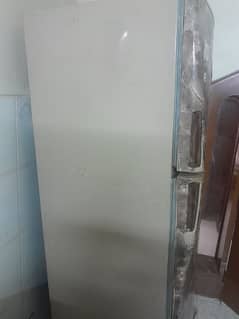 Daelance refrigerator in working condition