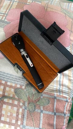 Ophthalmoscope Mini . . . 10/10 0