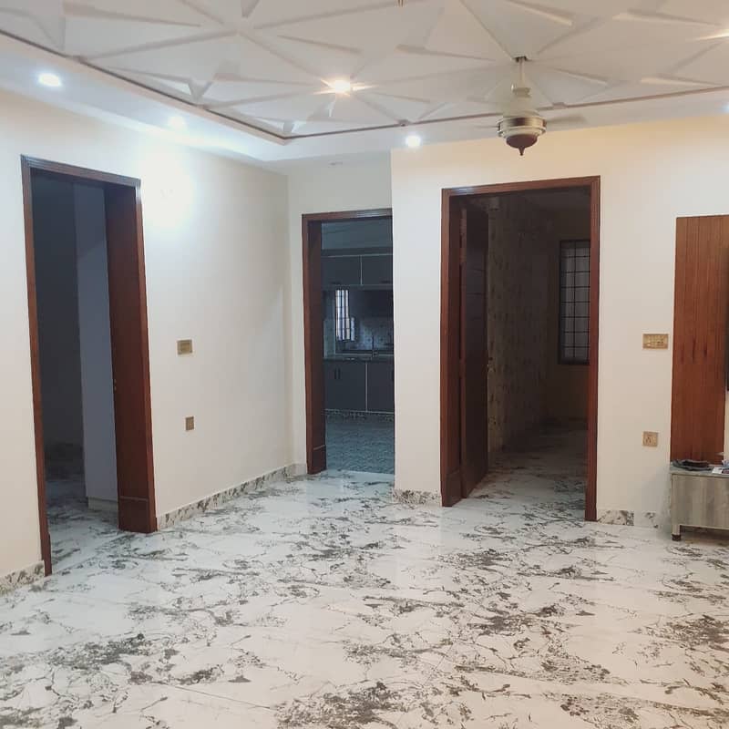 10 MARLA DOUBLEHOUSE FOR SALE IN HOT LOCATION OF IQBAL TOWN 18