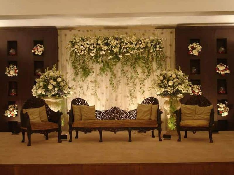 Fresh and artificial flowers Specialist stage decor 4